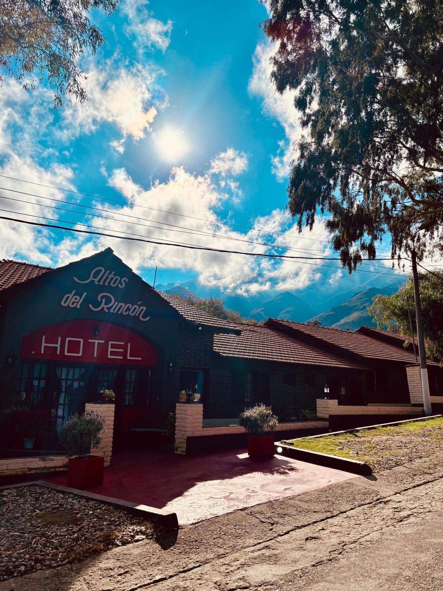 Hotel Altos Del Rincon 메를로 외부 사진