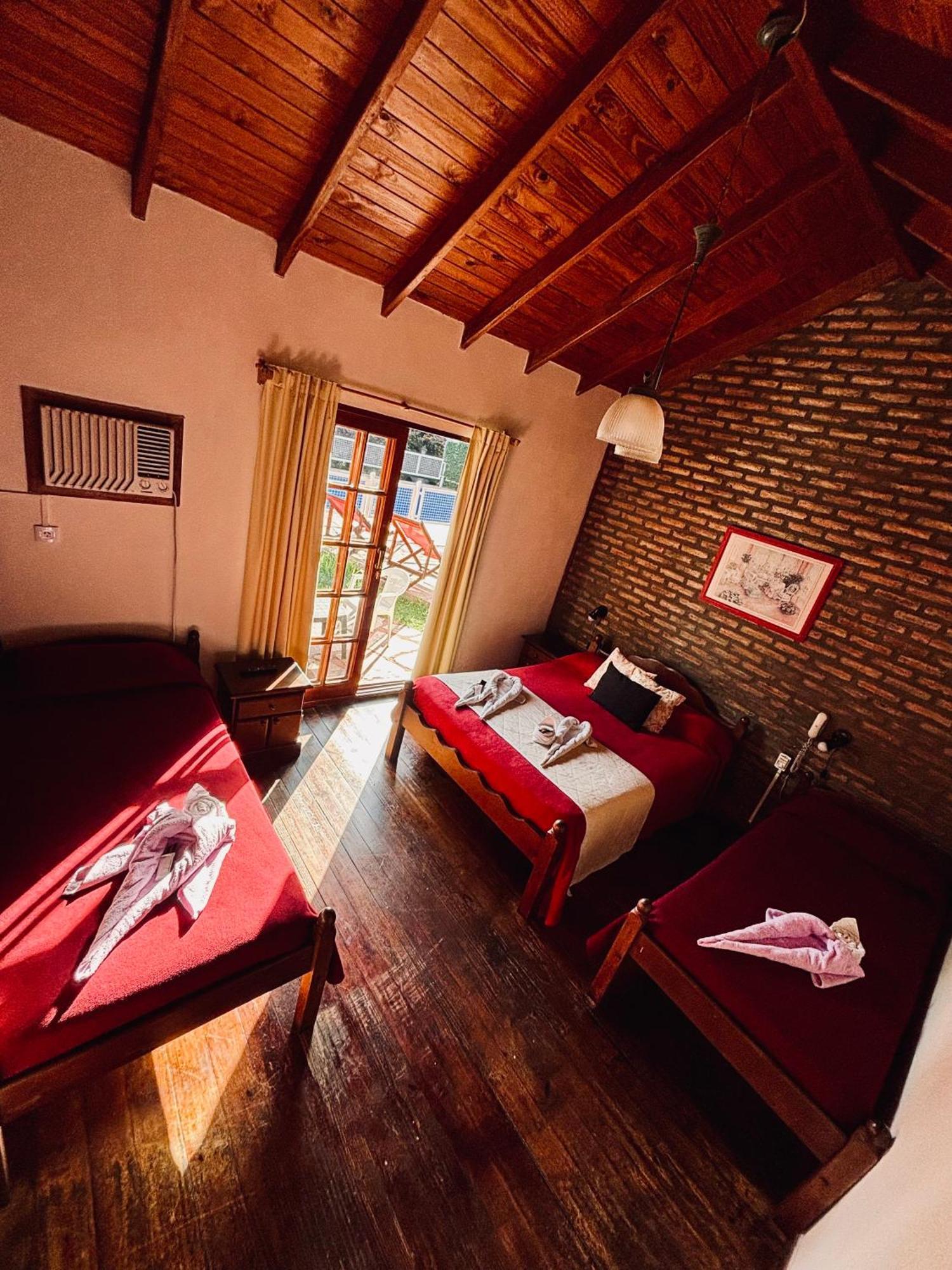 Hotel Altos Del Rincon 메를로 외부 사진