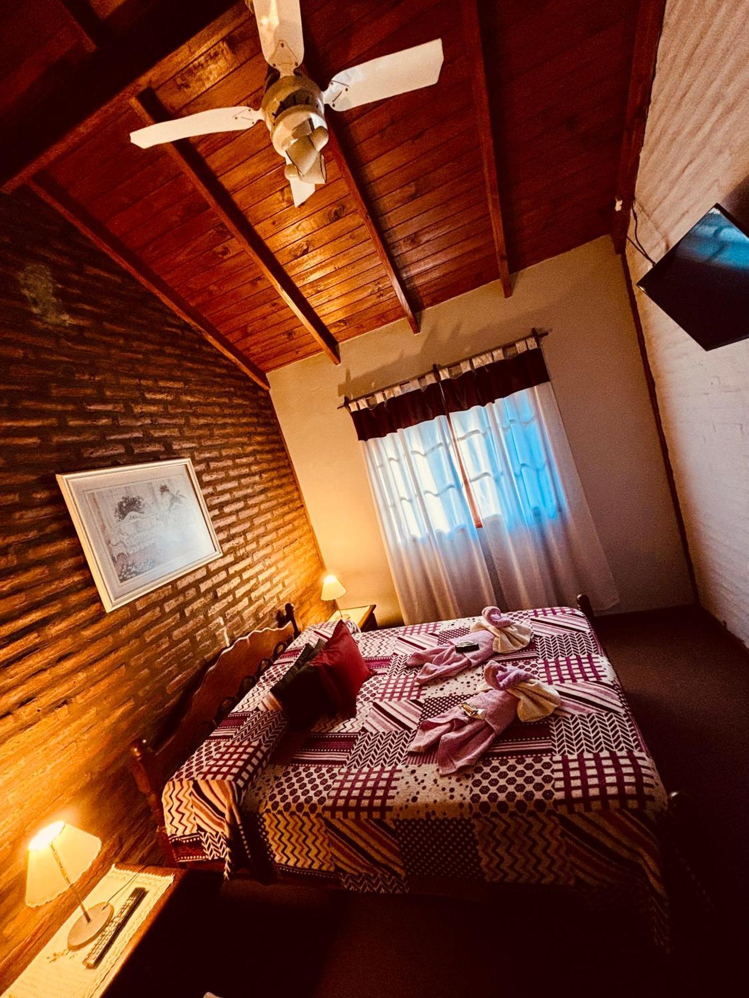 Hotel Altos Del Rincon 메를로 외부 사진