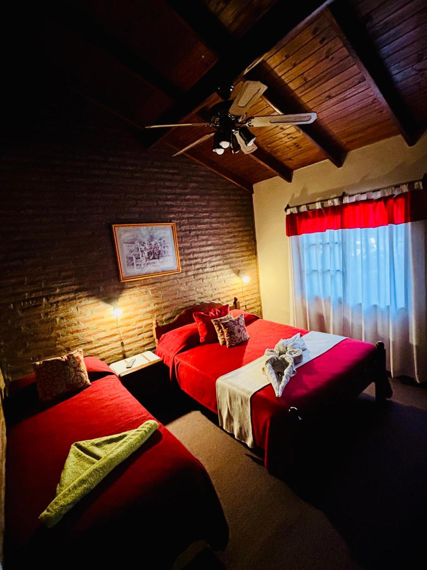 Hotel Altos Del Rincon 메를로 외부 사진
